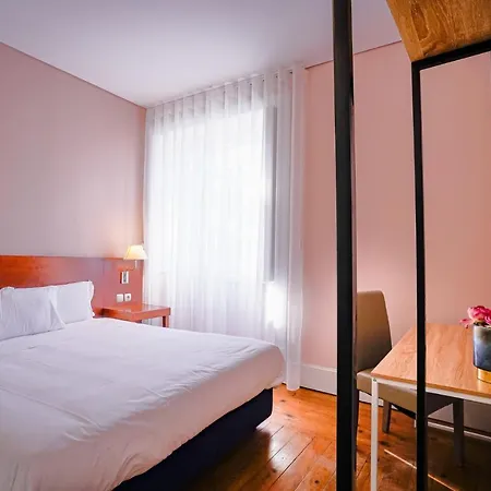 Duque D'avila 2 Pensjonat 3*