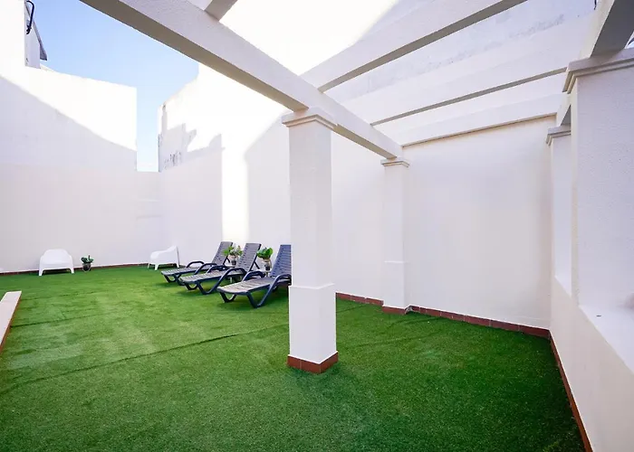 Duque D'avila 2 Гостевой дом 3*