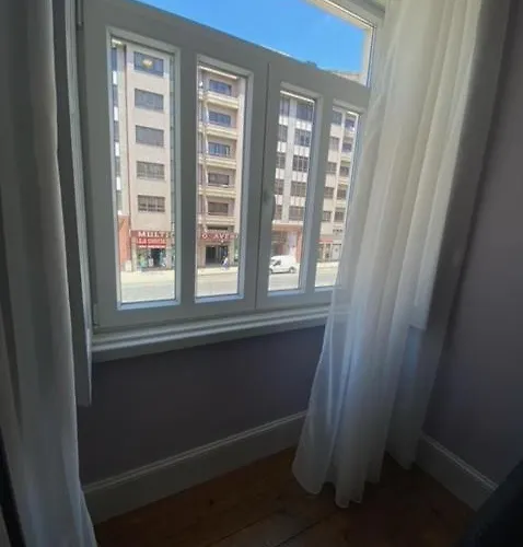 Duque D'avila 2 בית הארחה